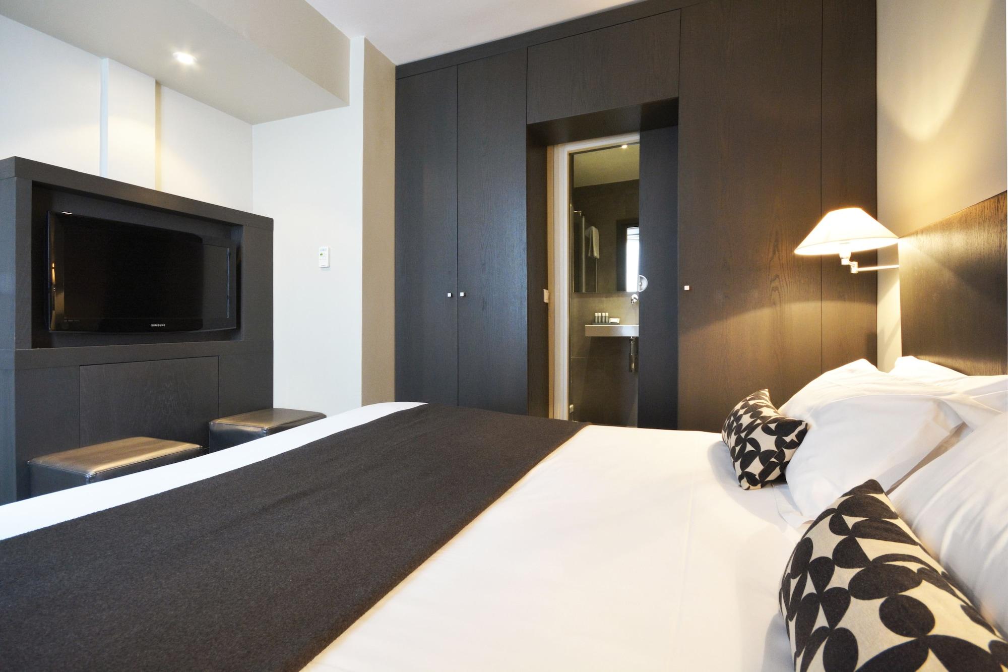 Hotel Des Princes 2*