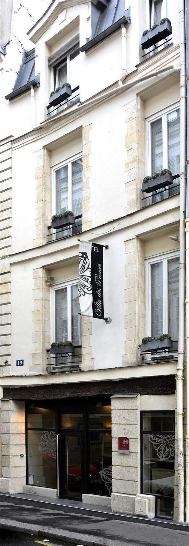 Hotel Des Princes Paris